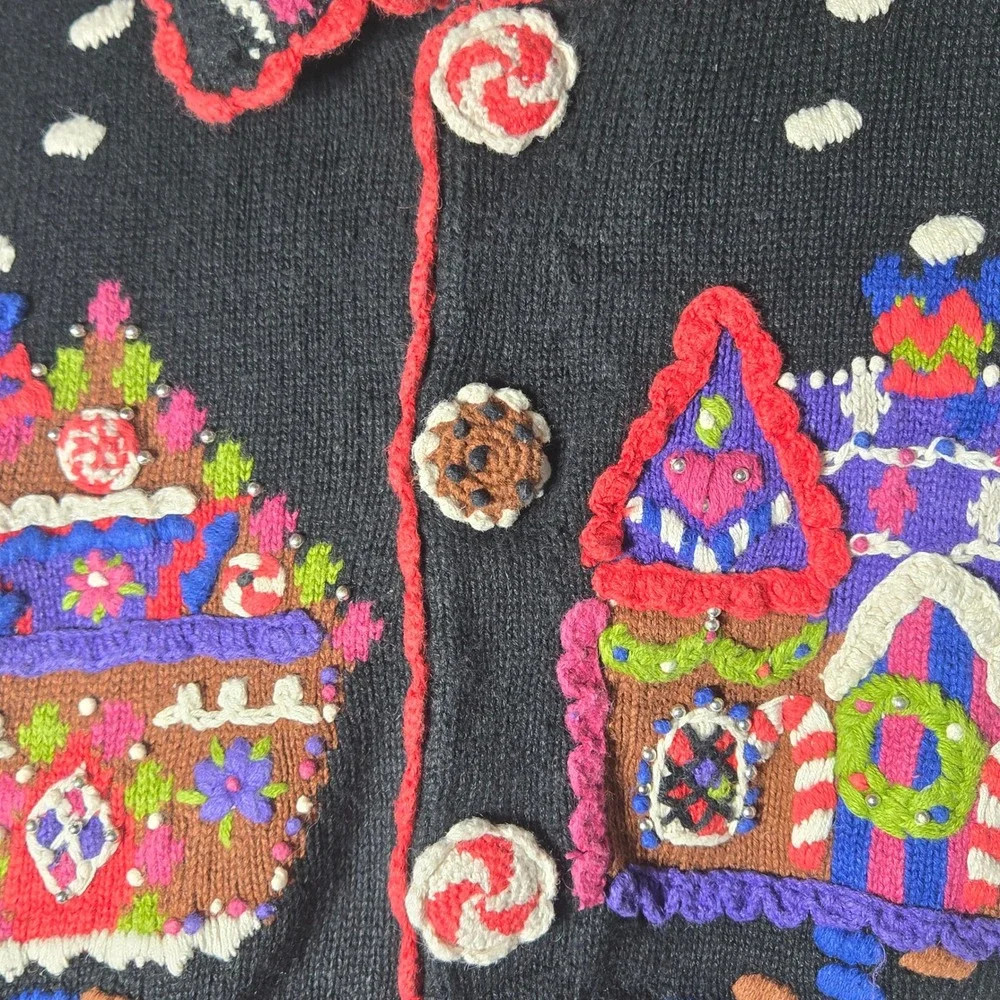 Gingerbread House Christmas Vest Size Small Festive Ugly Granny Square Crochet‎